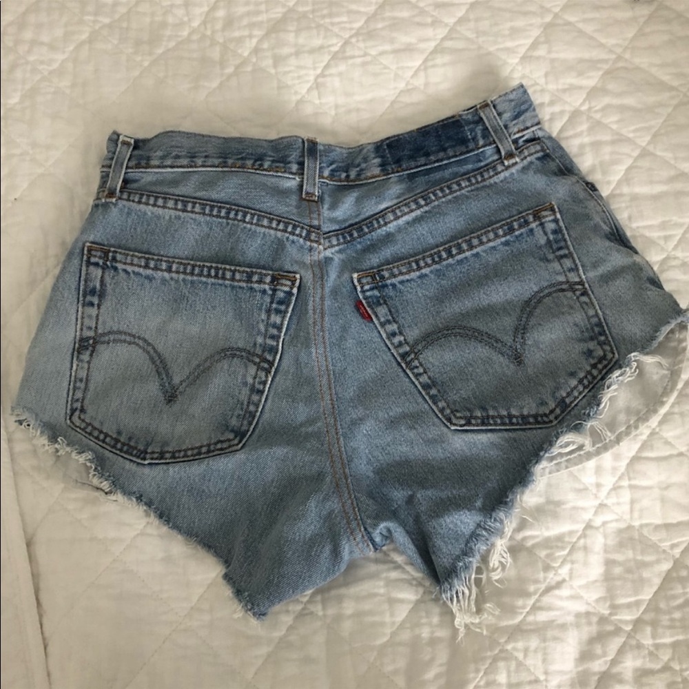 High rise Levi shorts